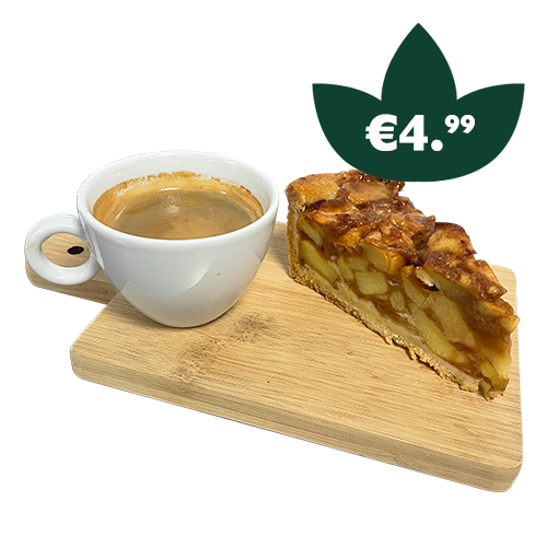 Appelgebak met koffie/thee