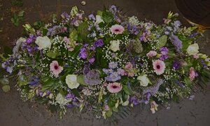 rouwarrangement 53-L 100cm