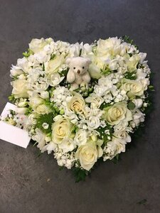 rouwarrangement hart-S 25cm